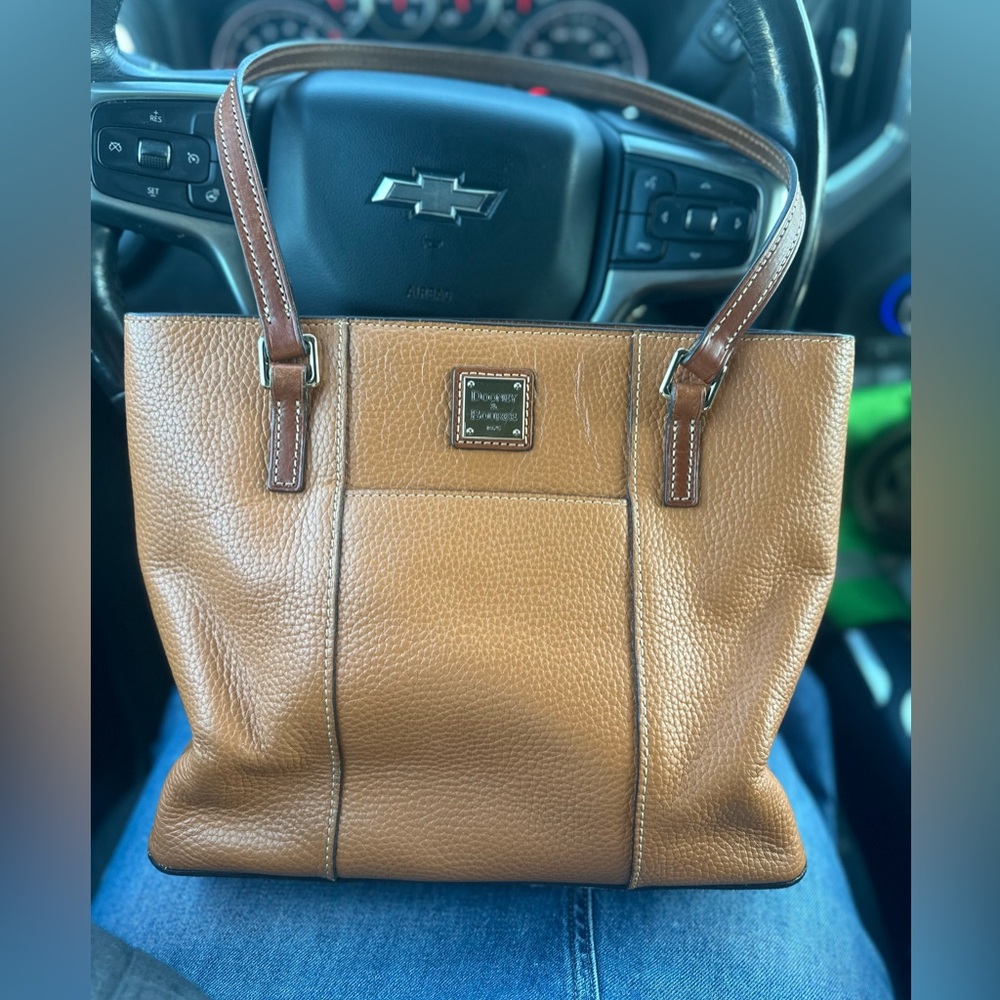 Dooney & Bourke leather bag